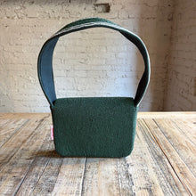 Load image into Gallery viewer, Birds Beaded Handbag