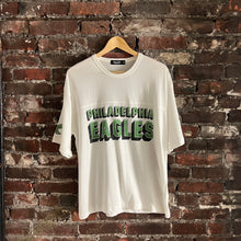 Load image into Gallery viewer, Unisex Philadelphia Eagles Halfback Jersey Tee
