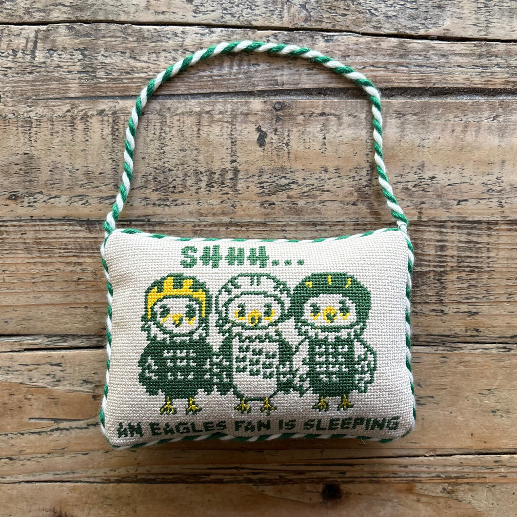 Baby Birds Fan Door Hanger