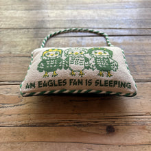 Load image into Gallery viewer, Baby Birds Fan Door Hanger
