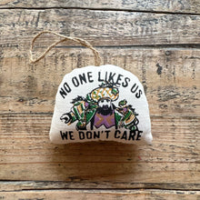 Load image into Gallery viewer, Birds Pillow Ornaments
